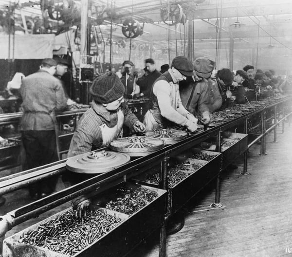 1913 Ford assembly line, a hotbed of Taylorism. Is this how people should work?